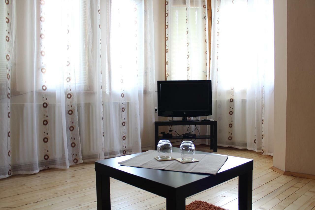 Apartment Domino Bełogradczik Zewnętrze zdjęcie