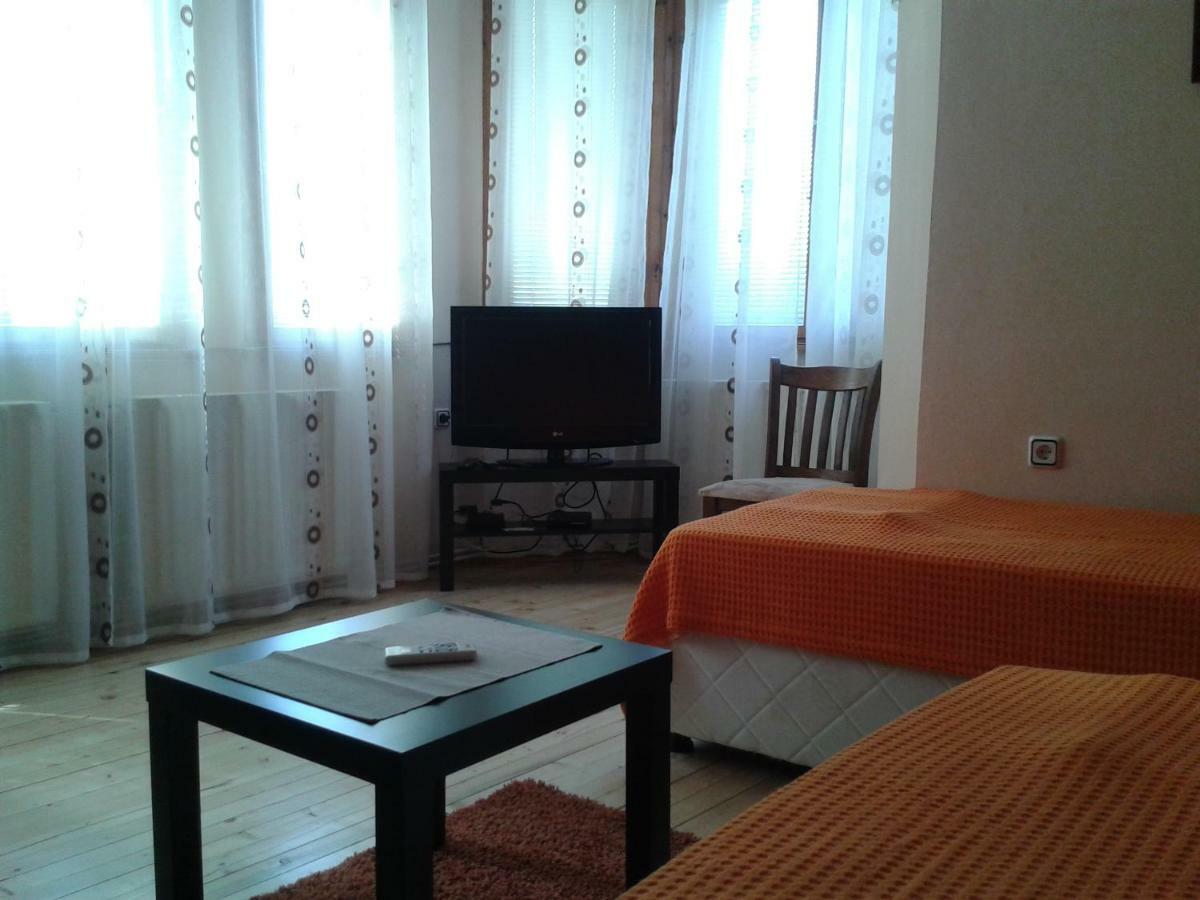 Apartment Domino Bełogradczik Zewnętrze zdjęcie